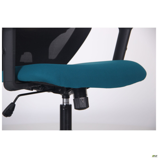 Кресло Lead Black HR сиденье SM 2328/спинка Сетка HY-100 черная AMF