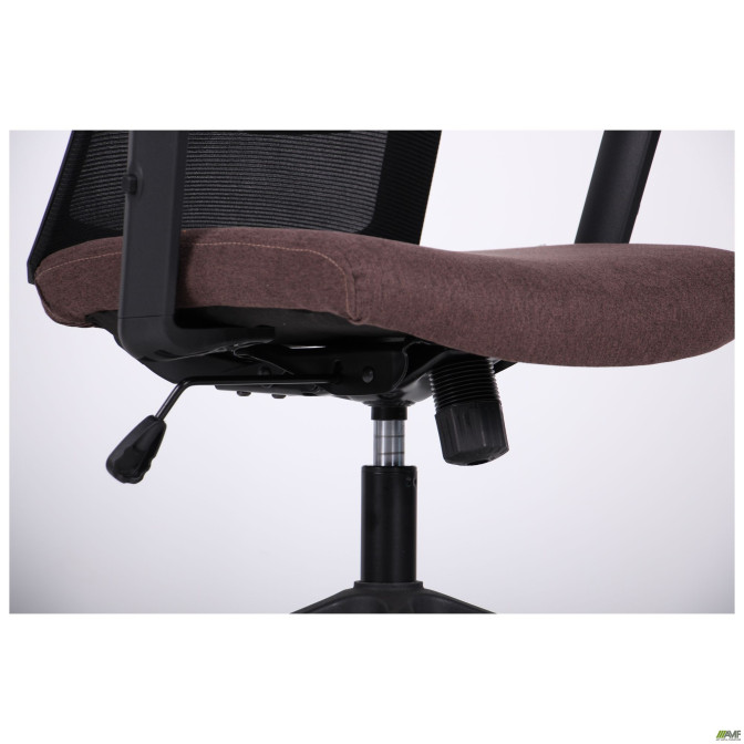Кресло Uran Black HR сиденье Сидней-26/спинка Сетка SL-00 черная AMF